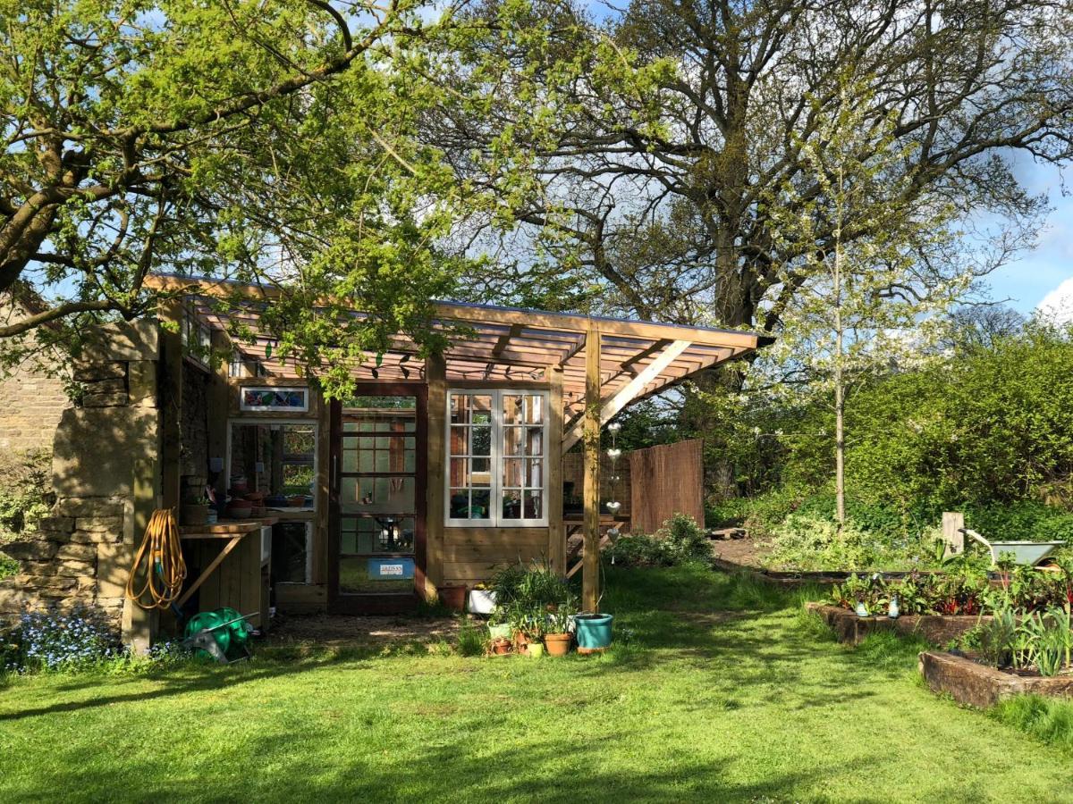 Pear Tree Inn Whitley Eksteriør billede