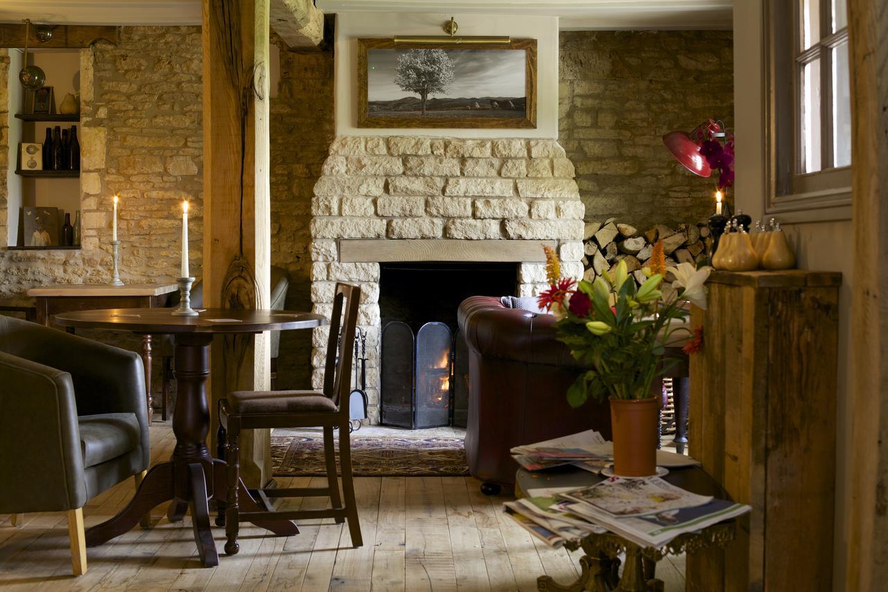 Pear Tree Inn Whitley Eksteriør billede